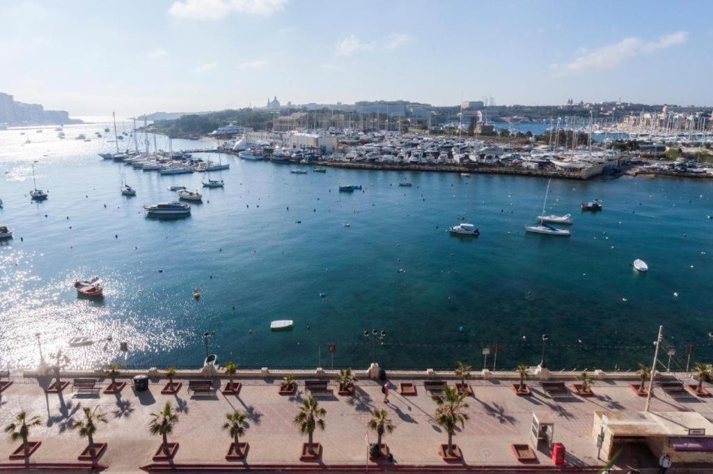 Valletta View Apartments By St Hotels Gzira Экстерьер фото